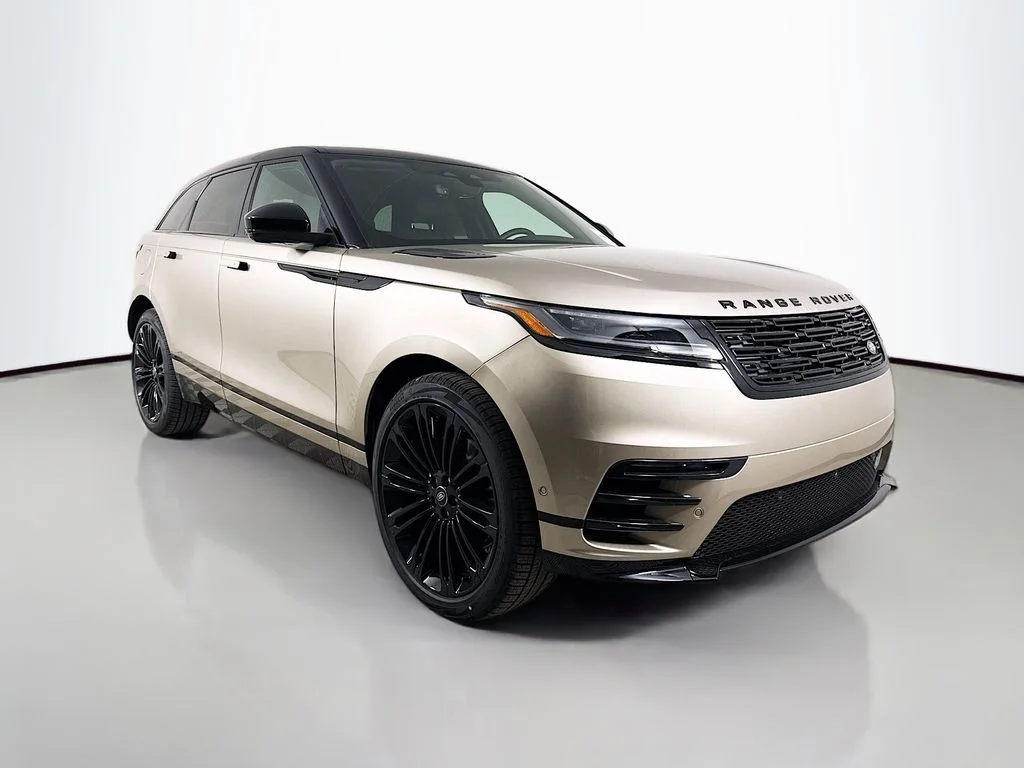 New 2026 Gold Land Rover Dynamic SE image 3