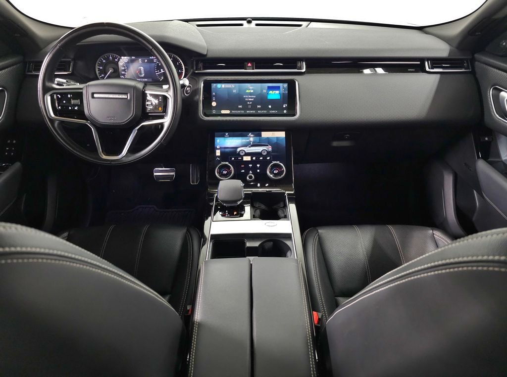 Used 2022 Gray Land Rover P250 R-Dynamic S image 12