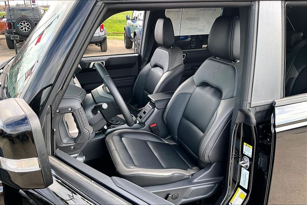 New 2025 Ford Bronco Outer Banks 4D Sport Utility