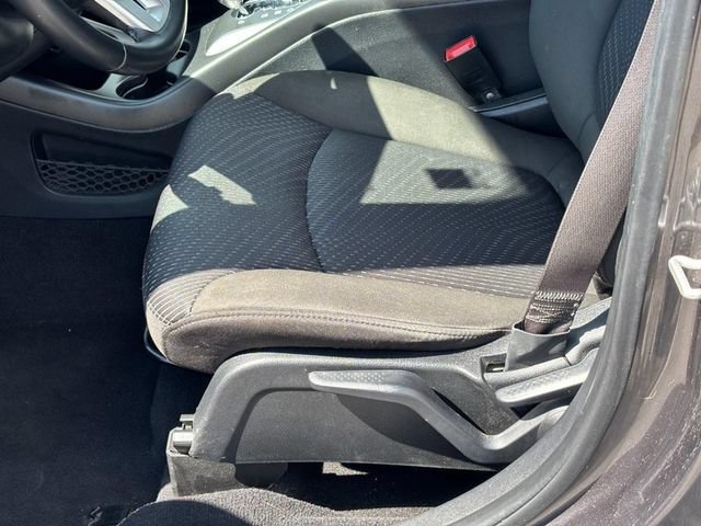 Used 2019 Gray Dodge SE image 16