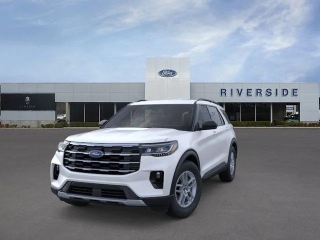 New 2026 Star White Metallic Tri-Coat Ford Active image 2