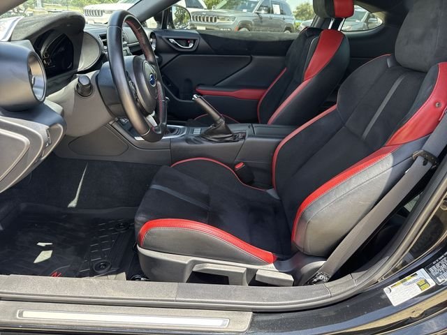 Used 2025 Black Subaru Limited image 17