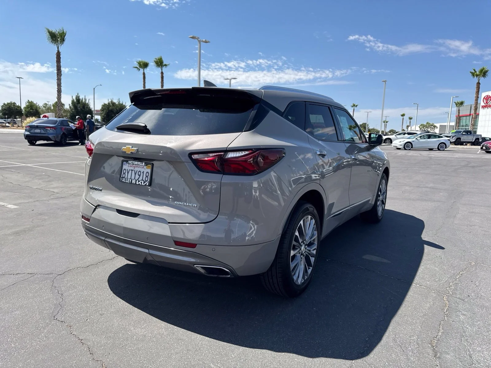 Used 2021 Pewter Metallic Chevrolet Premier image 7