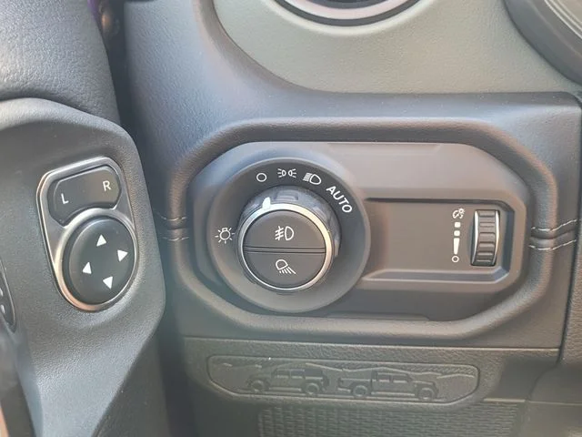 New 2026 Reign Exterior Paint Jeep Mojave image 22