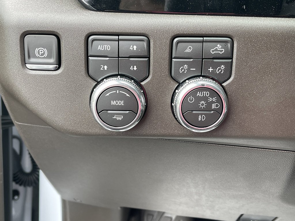 2026 GMC Sierra 1500 SLT - Photo 29