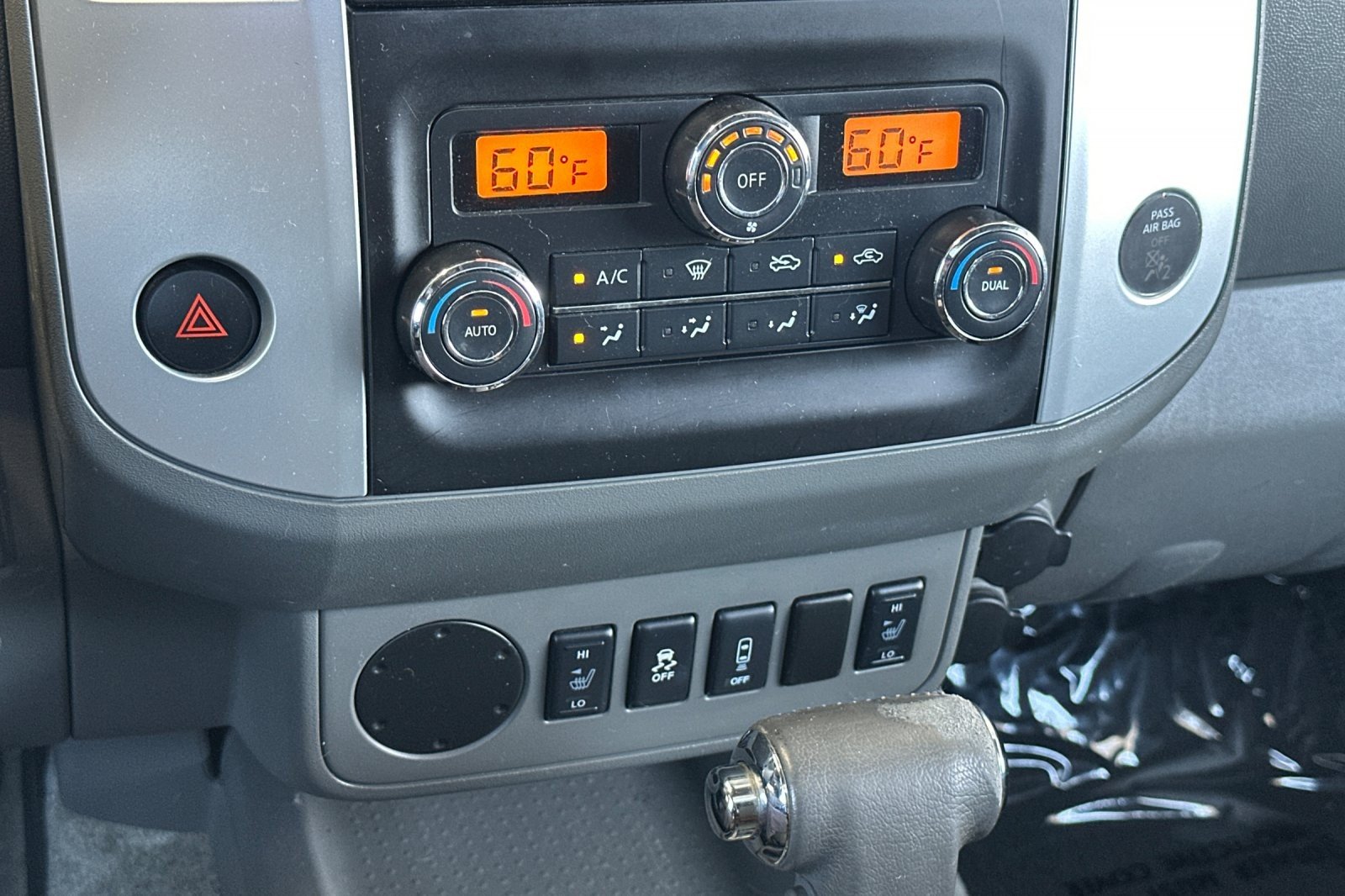 Used 2016  Nissan SV image 18