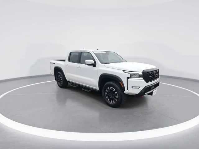 Used 2023 White Nissan PRO-4X image 2