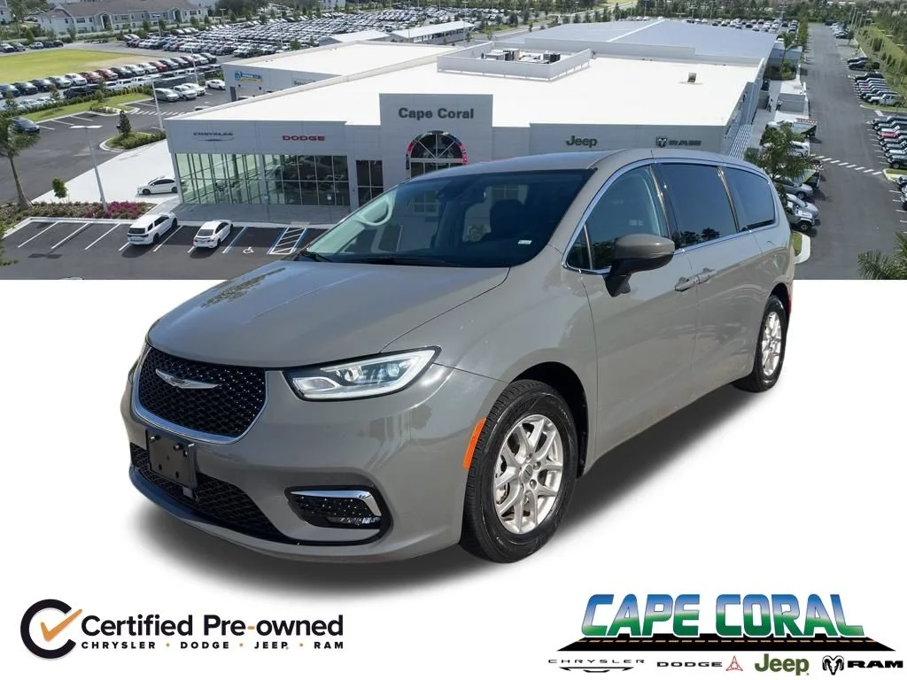 2023 Chrysler Pacifica Touring L