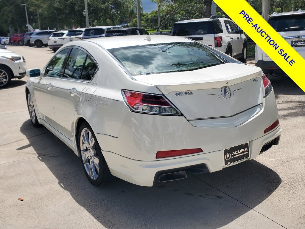 Used 2010 White Acura 3.5 image 4