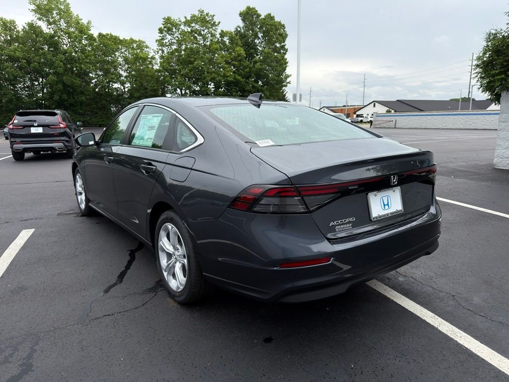 New 2026 Meteorite Gray Metallic Honda LX image 3