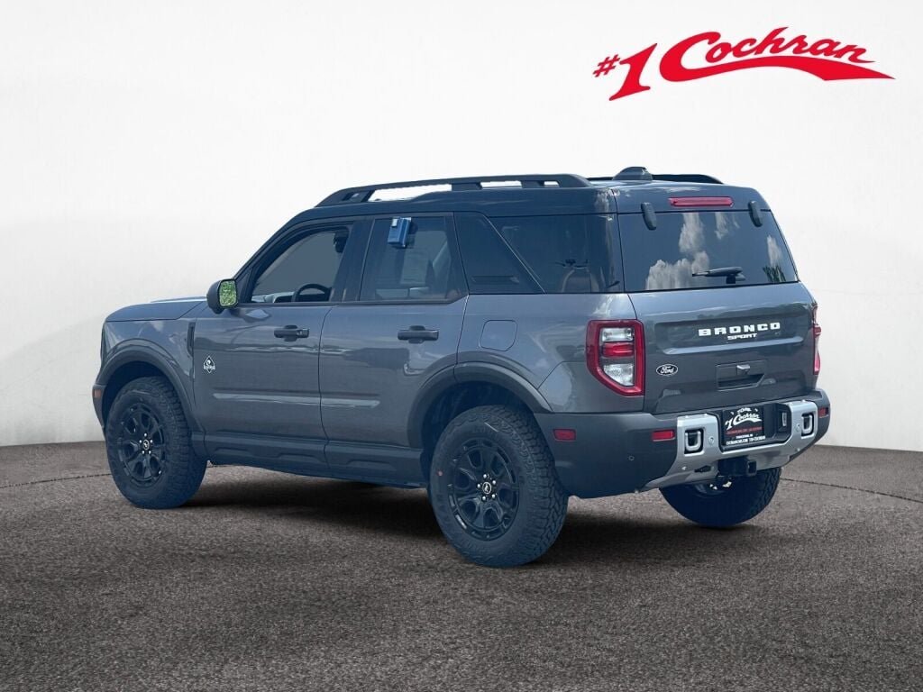 New 2026 Carbonized Gray Metallic Ford Outer Banks image 4