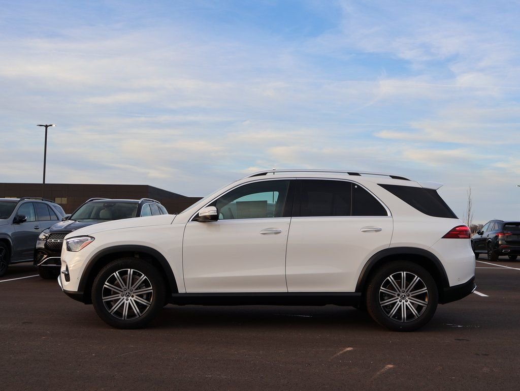 New 2026 Polar White Mercedes-Benz GLE 350 image 4