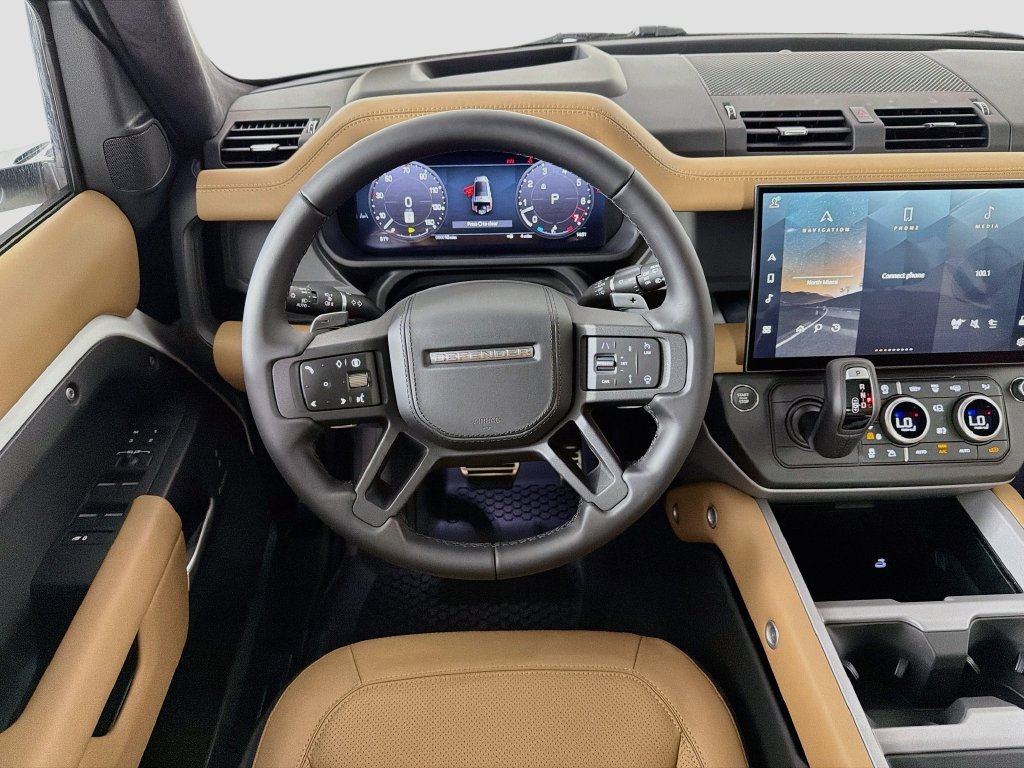 New 2026 Fuji White Land Rover V8 image 24