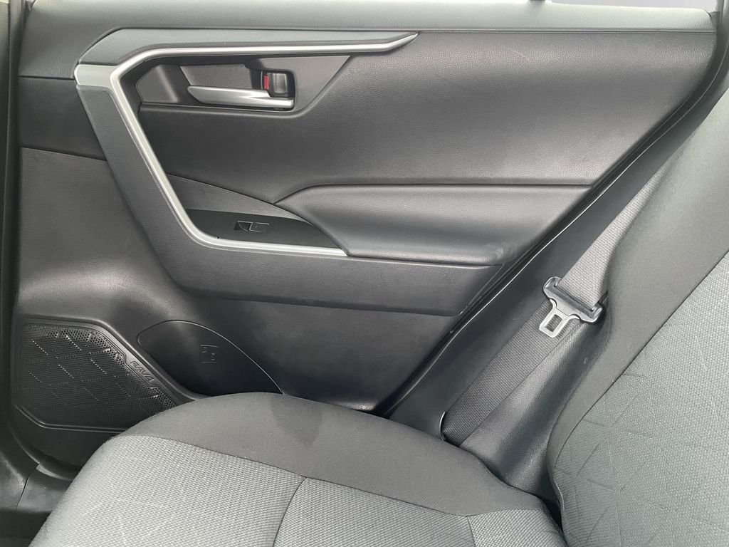 Used 2025 Silver Toyota XLE image 17