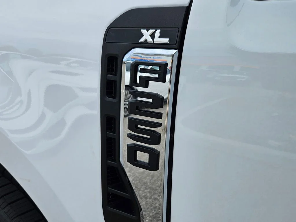 2026 Ford F-250 Super Duty XL - Photo 40