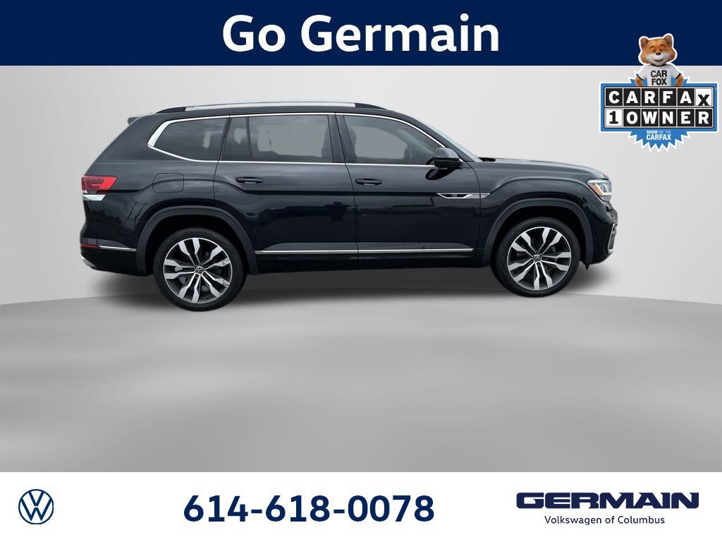 Used 2022 Black Volkswagen 3.6L V6 SEL Premium R-Line image 3