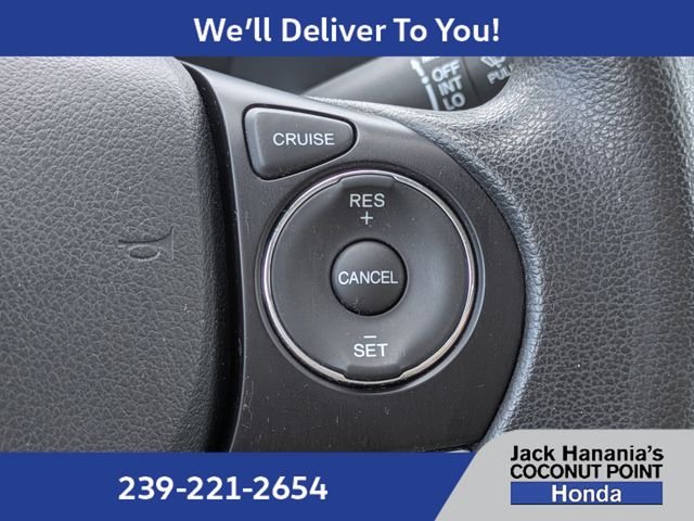 Used 2015 White Honda SE image 25