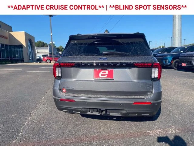New 2026 Carbonized Gray Metallic Ford Active image 7
