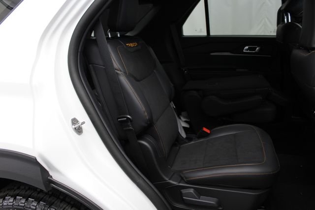 New 2026 Star White Metallic Tri-Coat Ford Tremor® image 25