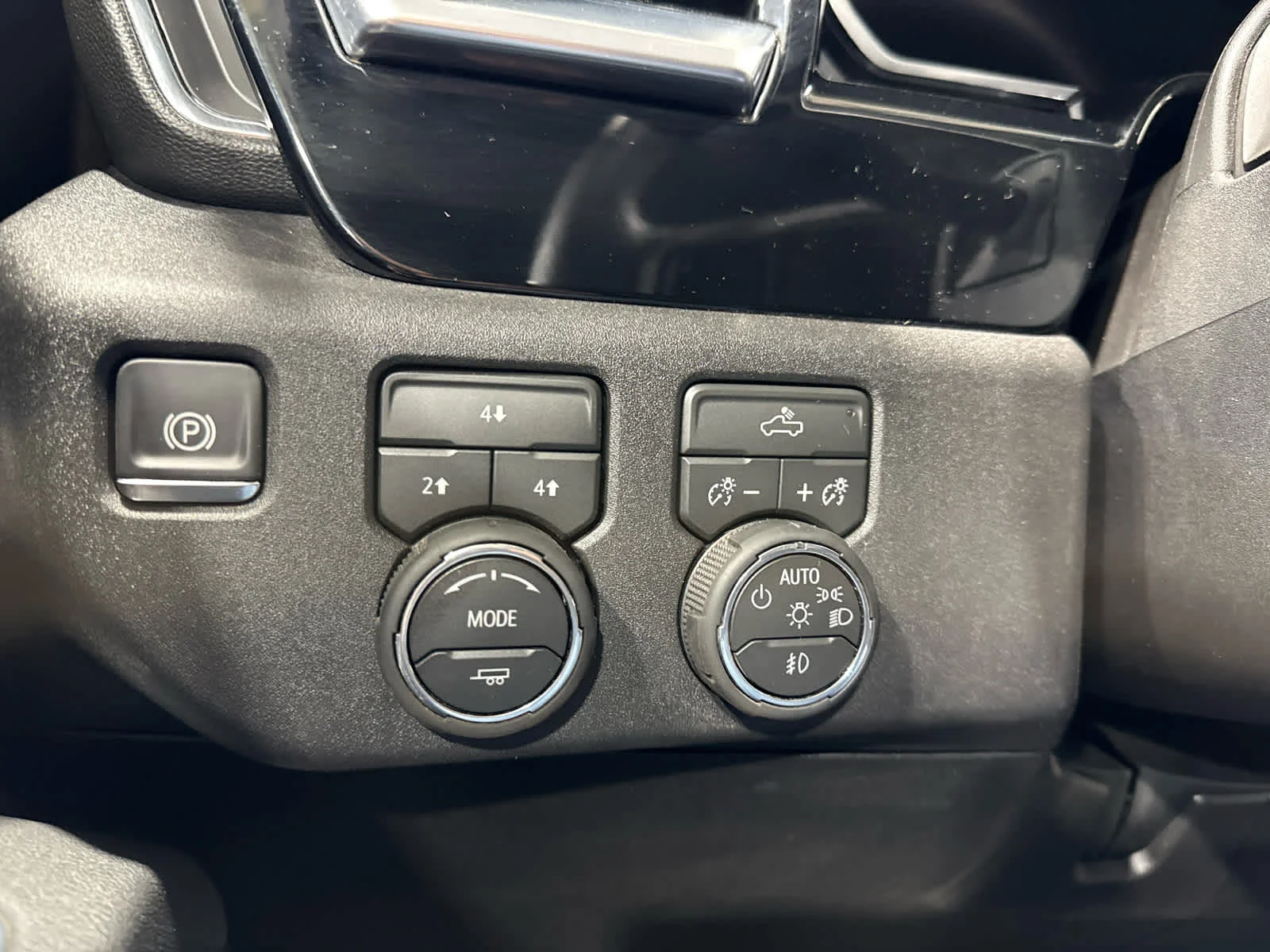 Used 2026 Sterling Gray Metallic Chevrolet LT image 23