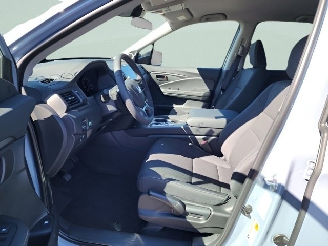 2026 Honda Ridgeline Sport - Photo 18