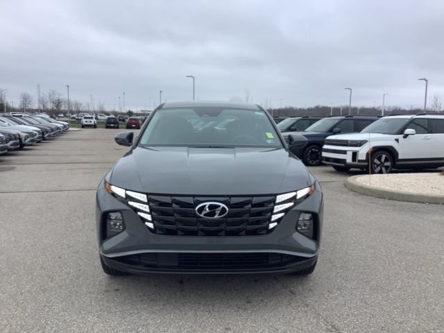 Certified Used 2024 Gray Hyundai SE image 3