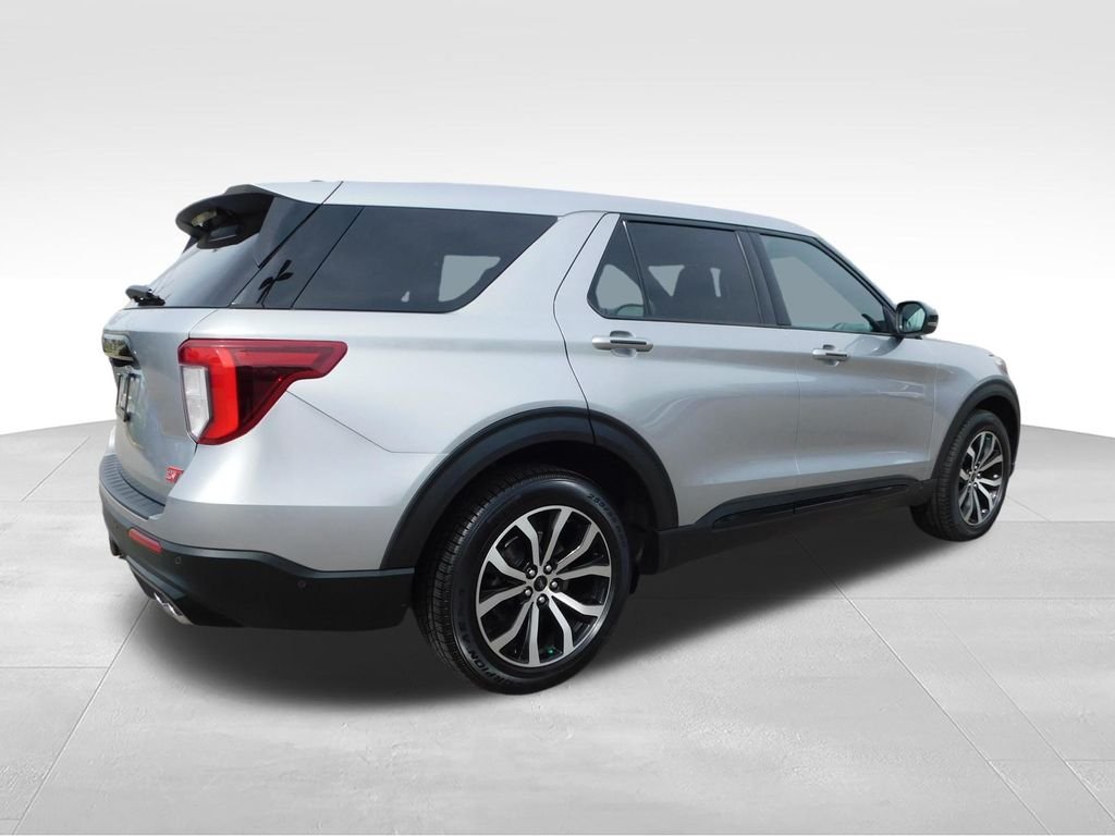 Used 2021 Silver Ford ST image 3