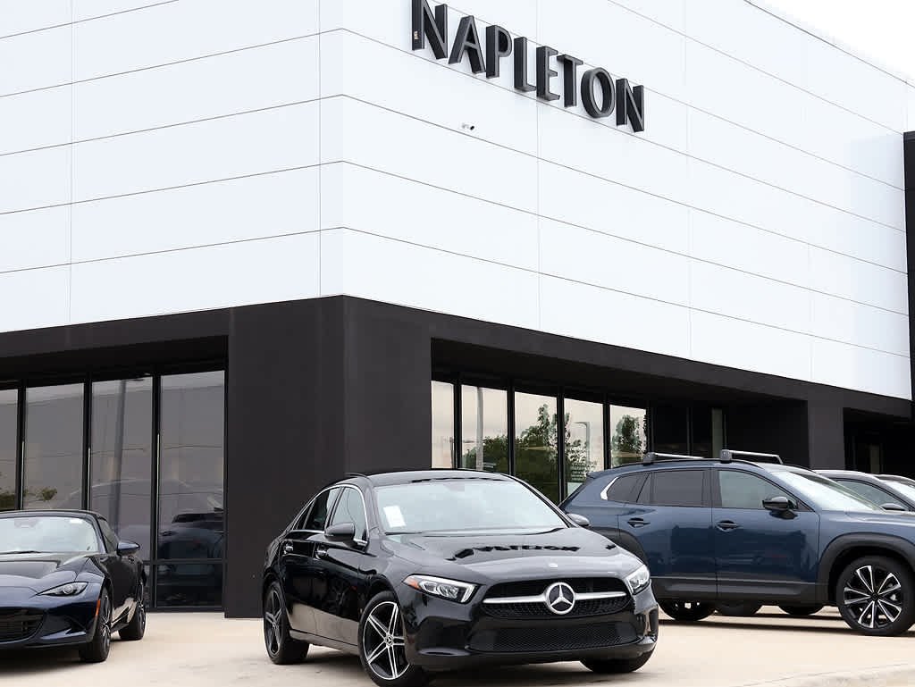2021 Mercedes-Benz A-Class A220 4MATIC's photo