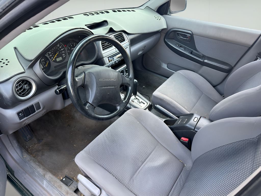 Used 2002 Green Subaru TS image 8