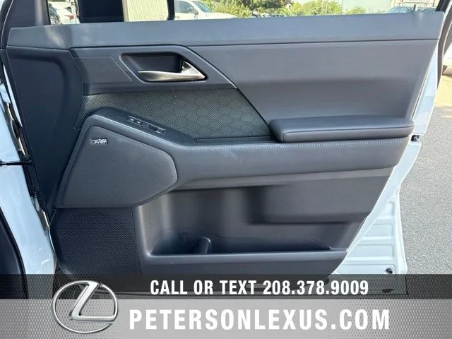 Used 2024 White Lexus 550 Overtrail+ image 12