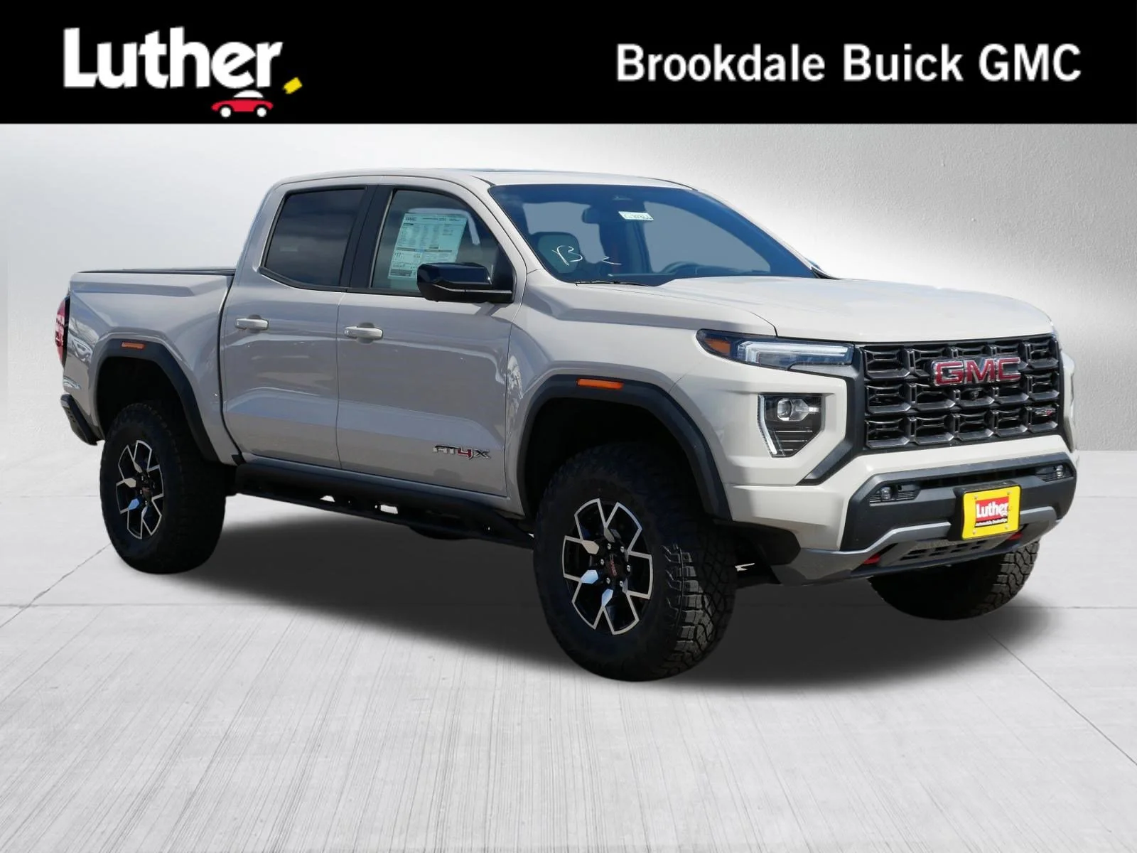 2026 GMC Canyon 4WD AT4X Crew Cab Short Box's photo