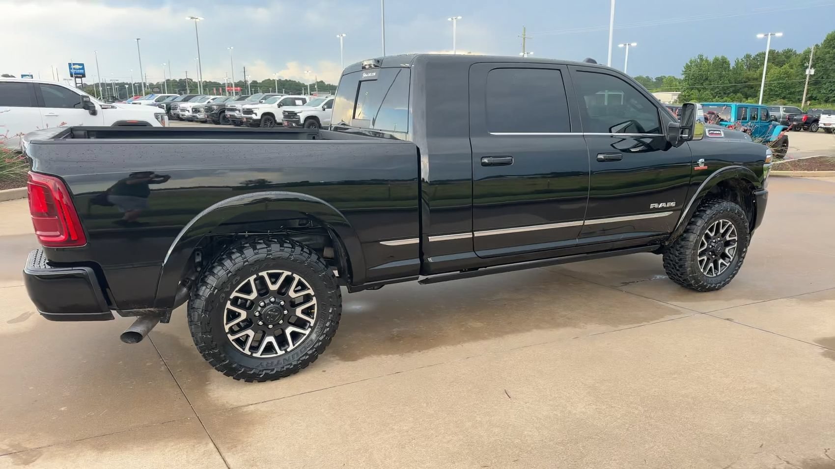 Used 2026 Diamond Black Crystal Pearlcoat Ram Limited image 9