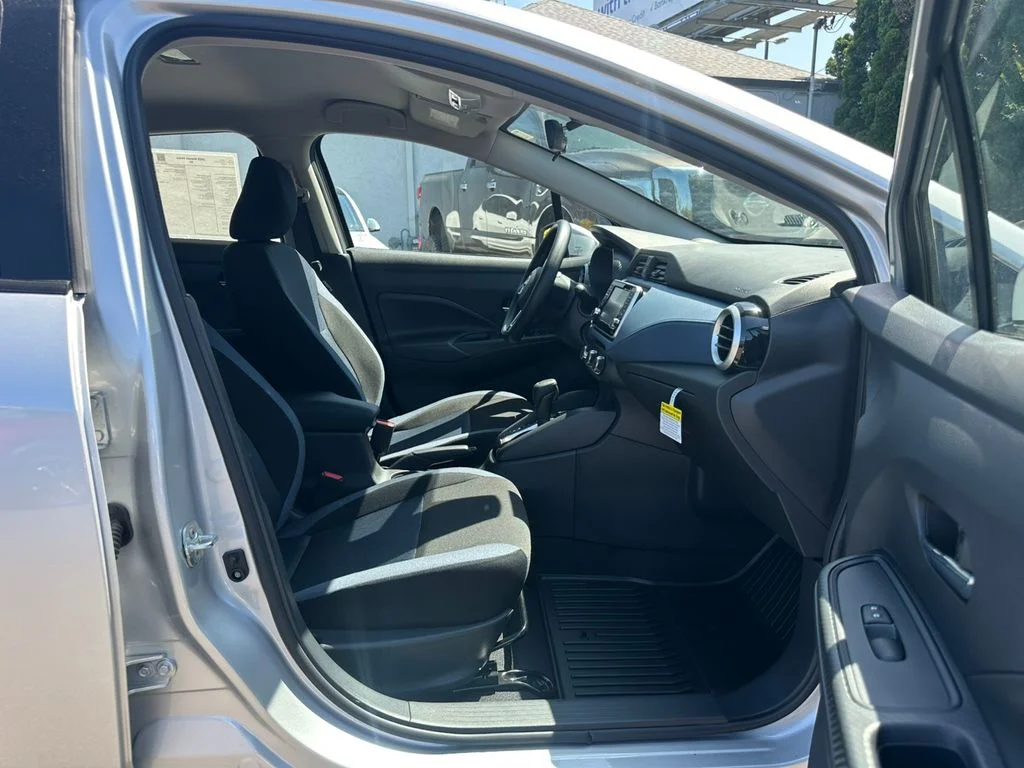 Certified Used 2025 Silver Nissan 1.6 SV image 22
