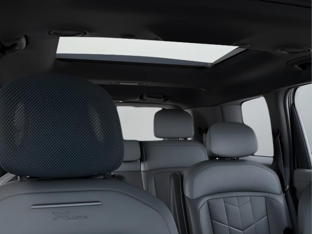 New 2027 White Kia X-Line SX image 23