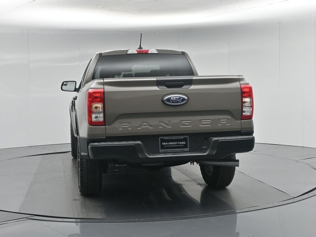 New 2026 Marsh Gray Ford XL image 25