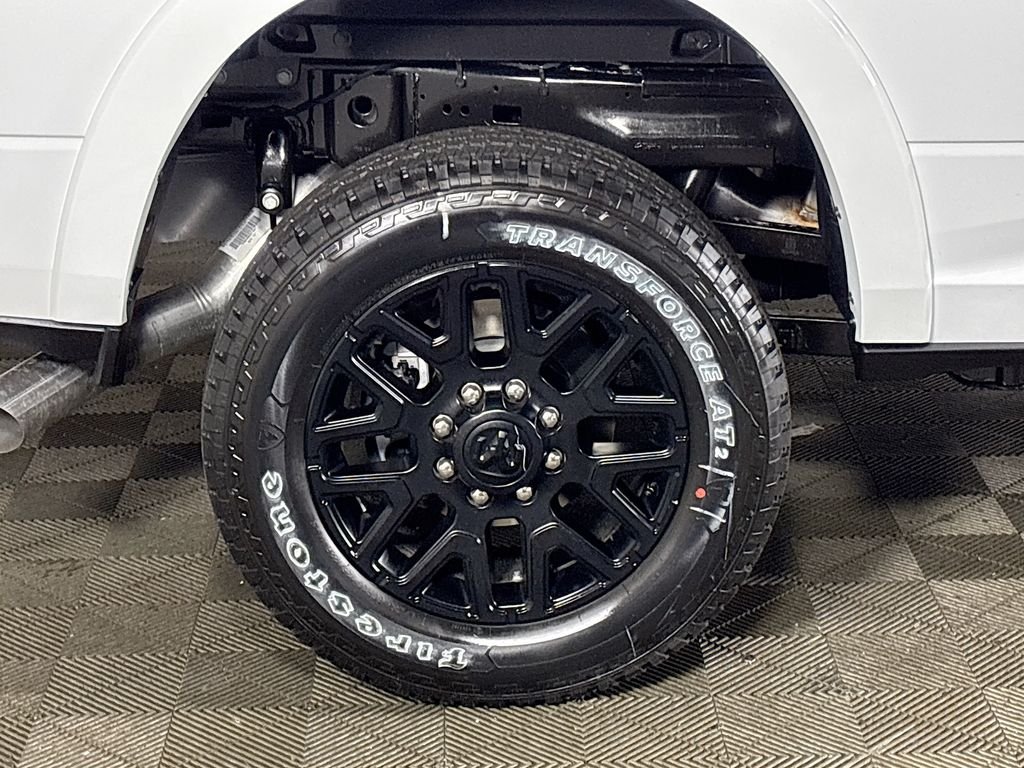 New 2026 Bright White Clear-Coat Exterior Paint RAM Limited image 24