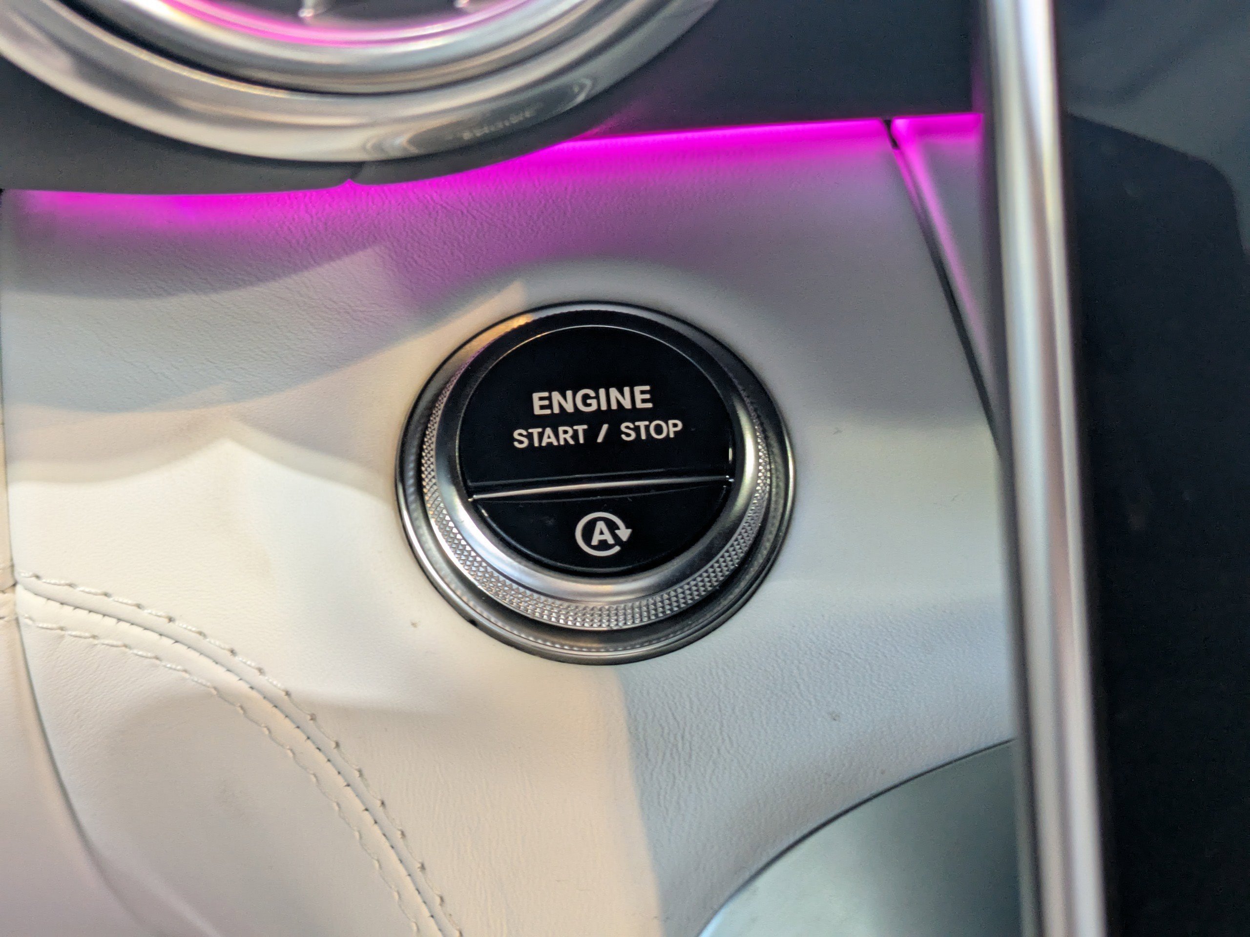 New 2026 MANUFAKTUR moonlight white magno (White Ambiance) Mercedes-Benz Maybach SL 680 Monogram Series image 64