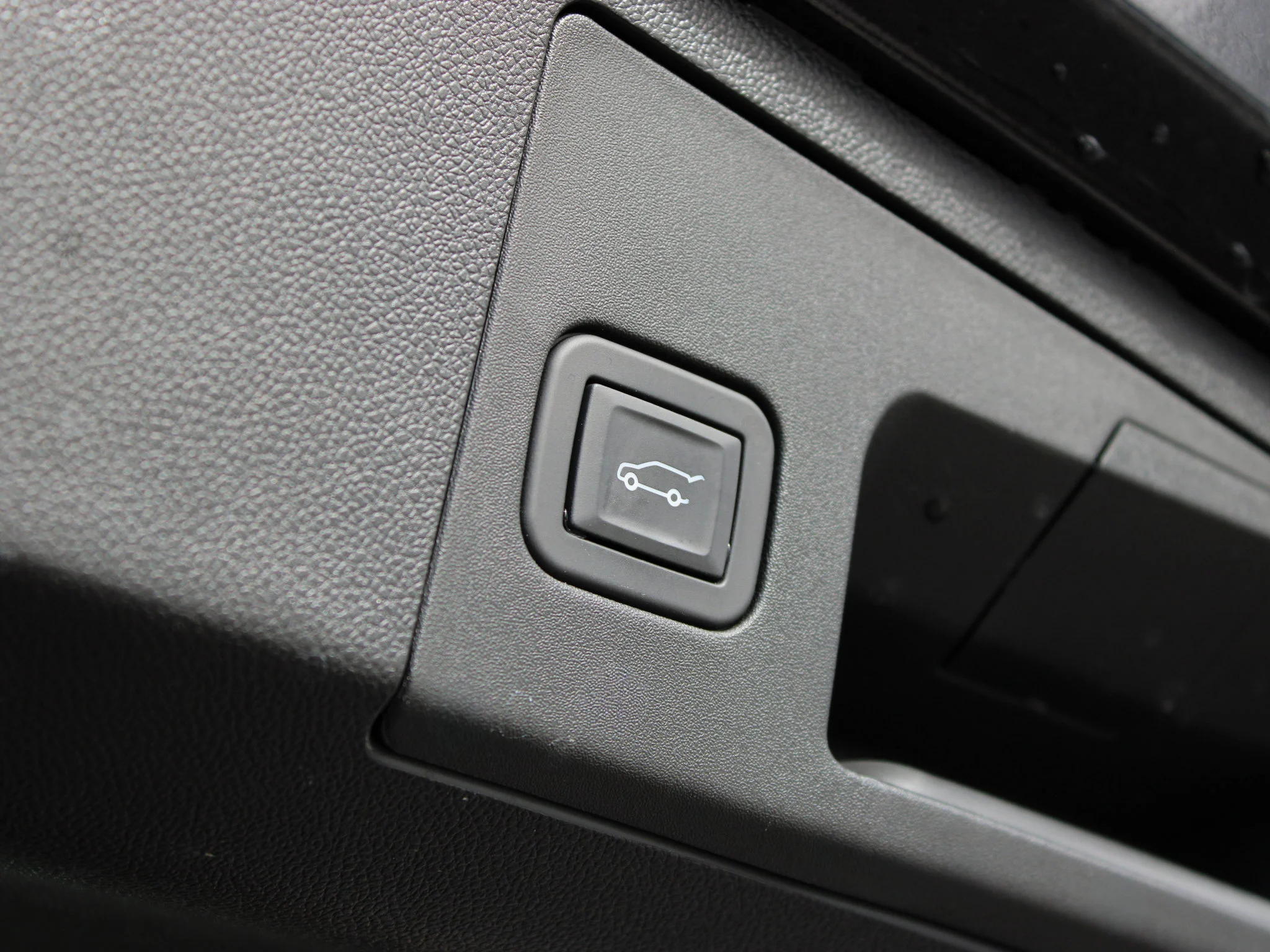 Certified Used 2024 Black Cadillac AWD Sport * 3M PPF | Winter Tires | Adaptive Cruise | Brown Leather | Head-Up Display image 20