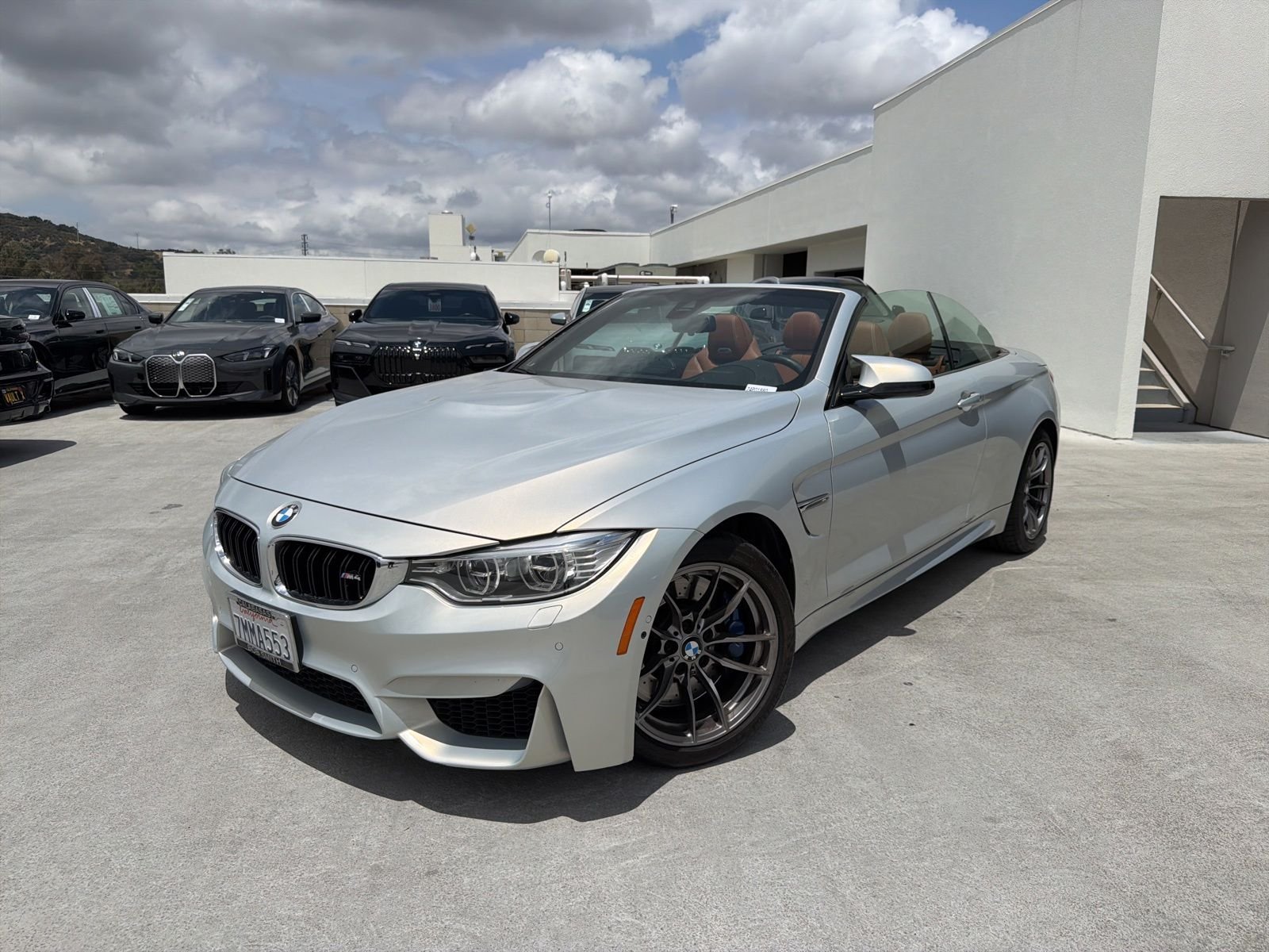 Used 2015 Moonstone Metallic BMW Base image 3