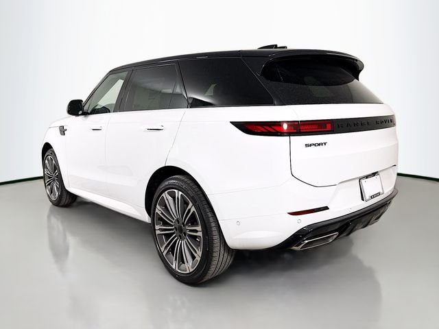 New 2026 Fuji White Land Rover Dynamic SE image 7