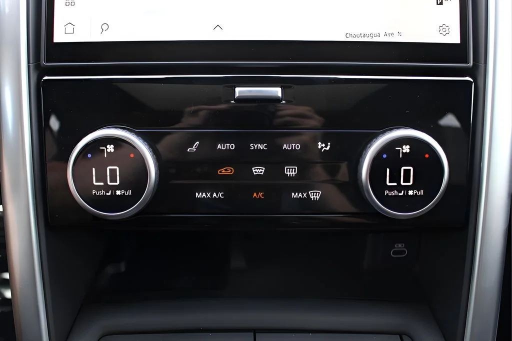 2025 Land Rover Discovery Dynamic SE - Photo 24