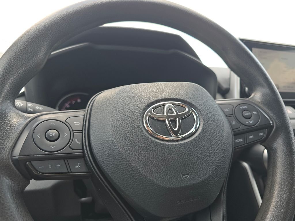 Used 2024 Silver Toyota XLE image 23