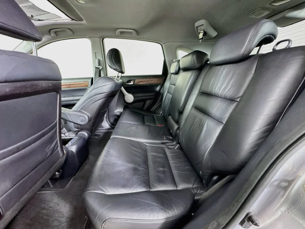 Used 2007 Silver Honda EX-L image 28