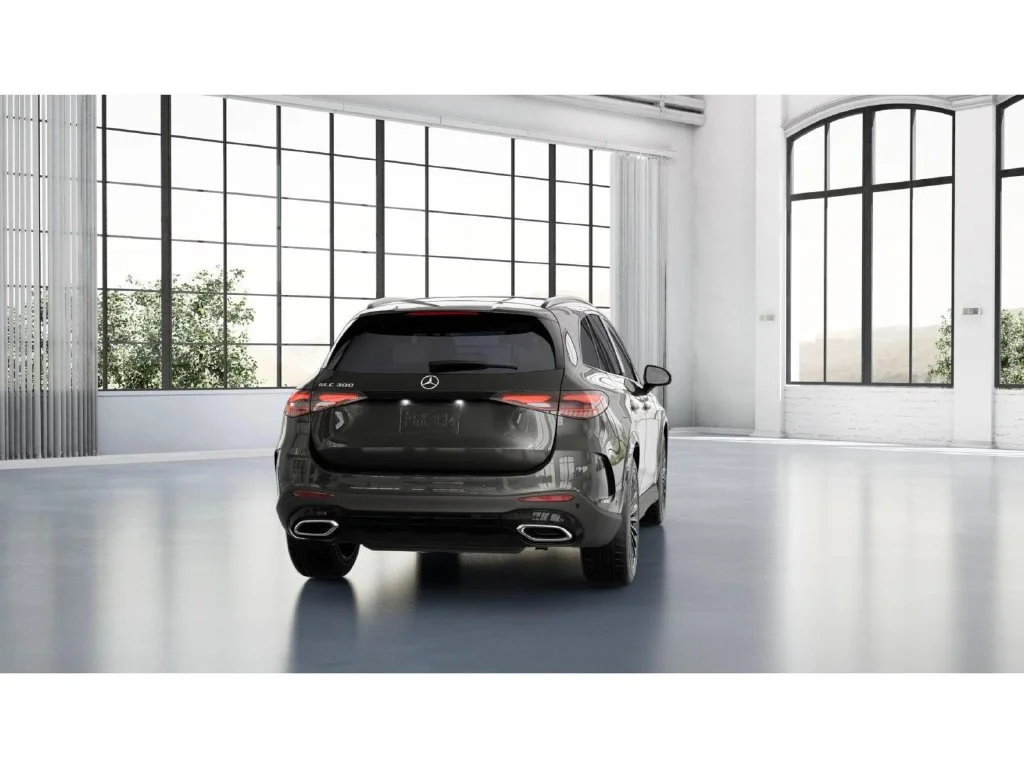 New 2027 Gray Mercedes-Benz GLC 300 image 24