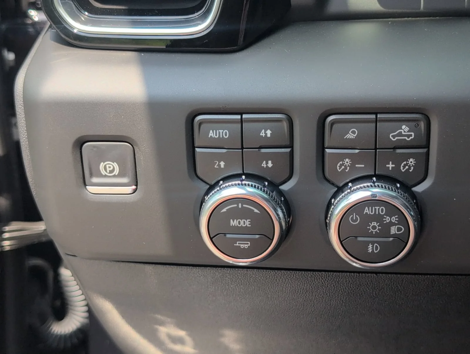 New 2026 Titanium Rush Metallic GMC Denali image 26