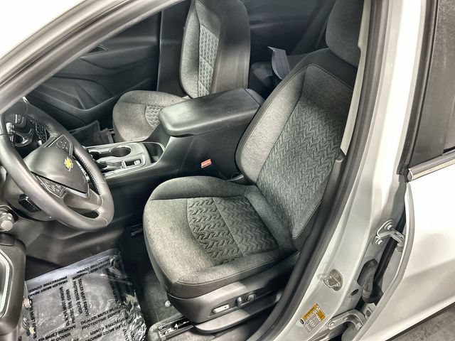 Used 2022 Summit White Chevrolet LT image 11