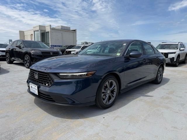 Used 2023 Blue Honda EX image 3