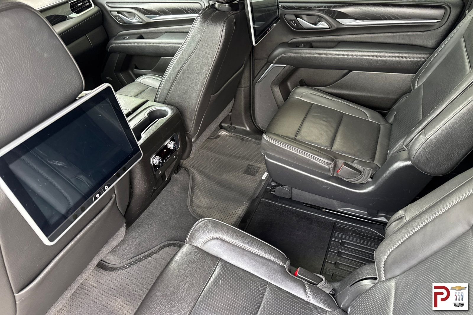Used 2021 Gray GMC Denali image 13