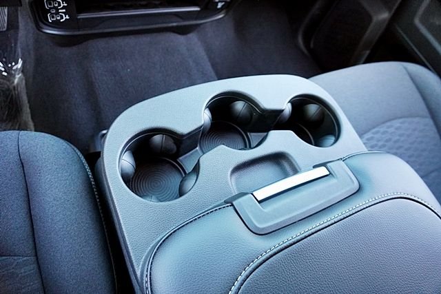 New 2026 Granite Crystal Metallic Clear-Coat Exterior Paint RAM Tradesman image 37