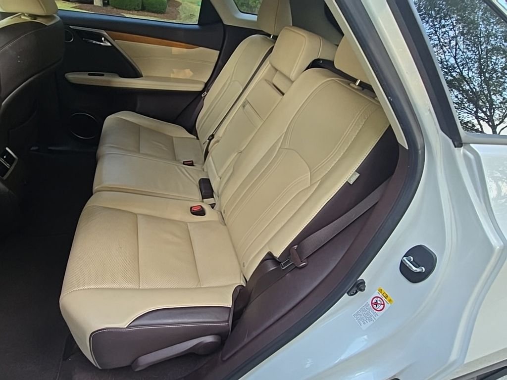 Used 2019 White Lexus 350 image 14